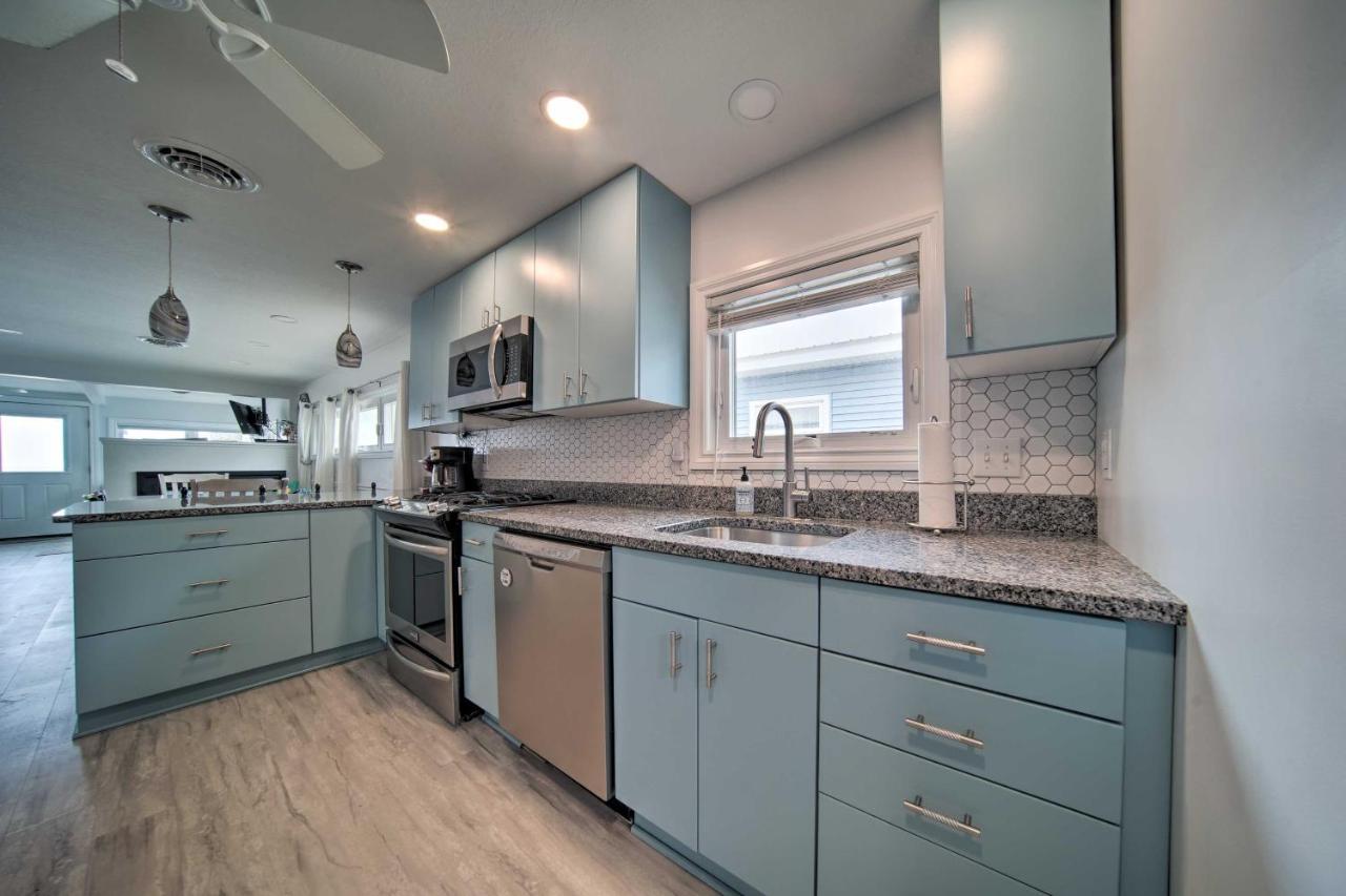 Sunny, Modern Waterfront Cottage With Grill In Erie! Bagian luar foto