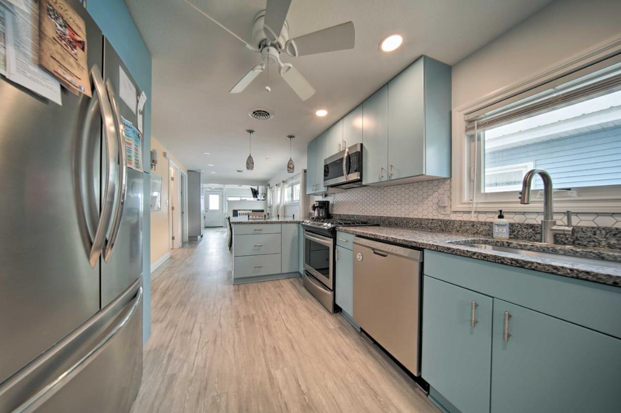 Sunny, Modern Waterfront Cottage With Grill In Erie! Bagian luar foto